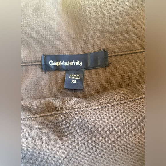 Gap Maternity Dress - Picture 3 of 10